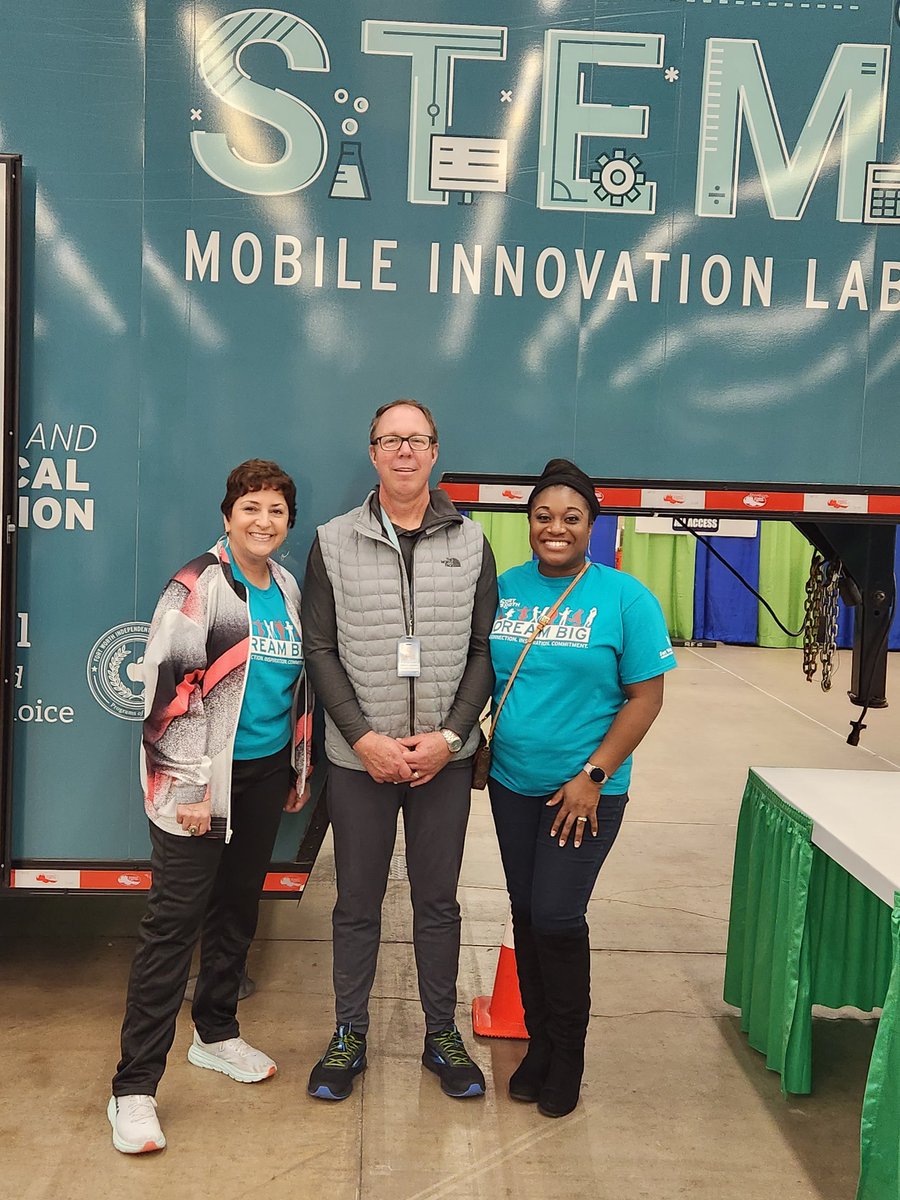 Teamwork makes the dream work! 
Innovation and Academics!  
<a href="/FortWorthISD/">Fort Worth Independent School District</a> <a href="/MarceySorensen/">Marcey Sorensen</a> <a href="/FWISD_CTE/">Fort Worth ISD CTE</a>