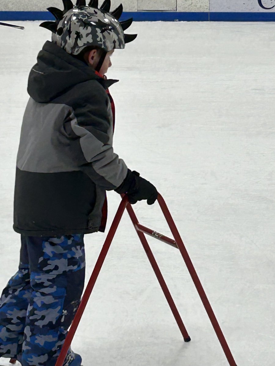 skaters1's tweet image. GRAHA try hockey #THFF ⁦@usahockey⁩