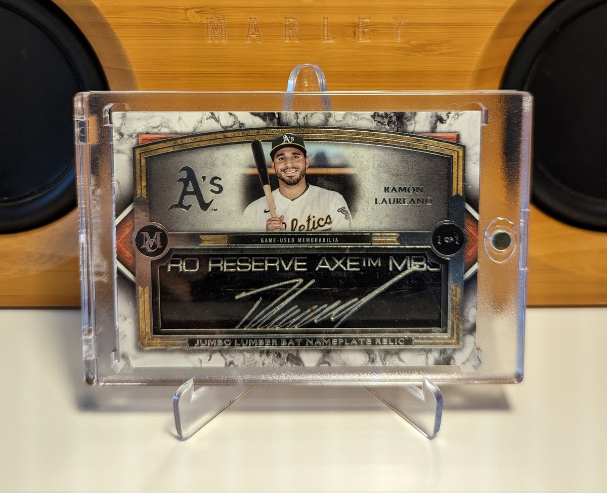 JoeyOcards's tweet photo. Ramon Laureano 2022 Topps Museum Jumbo Lumber Bat Nameplate Relic 1/1
#ramonlaureano #oaklandathletics #athletics #mlb #springtraining2023 #topps #toppsmuseumcollection #1of1 #oneofone https://t.co/KF43YaGEAq