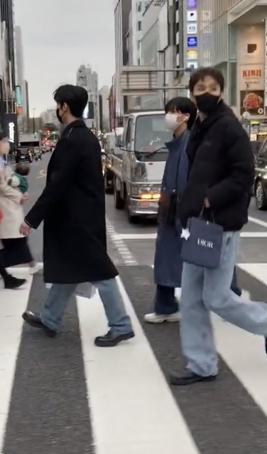 나 씅나써 당장 귀국해