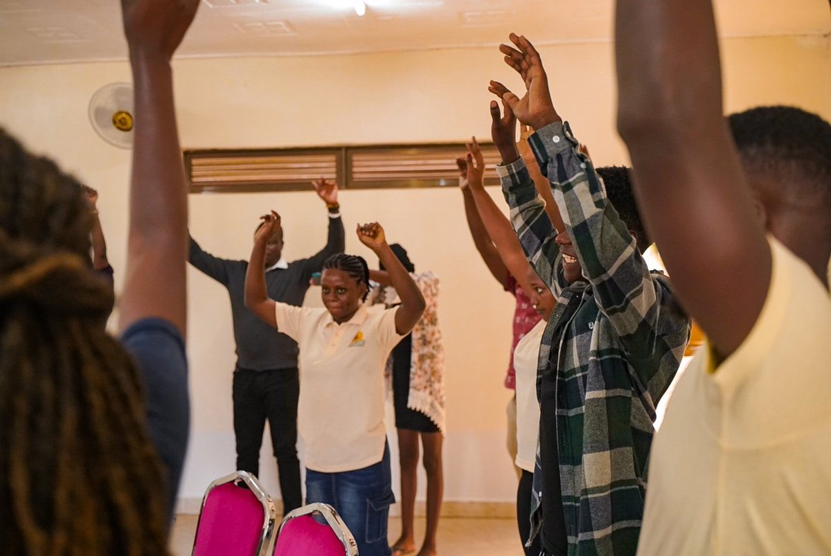 TheTravelessGuy's tweet photo. great experience when launching the tourism promoters club at ssezibwa Riverside woods #tourismpromotersclub @ajenajafar @EllyMemes_ @GilbertAleku @larem29kidi @Sammy_N01 https://t.co/BWx1cgc1T9