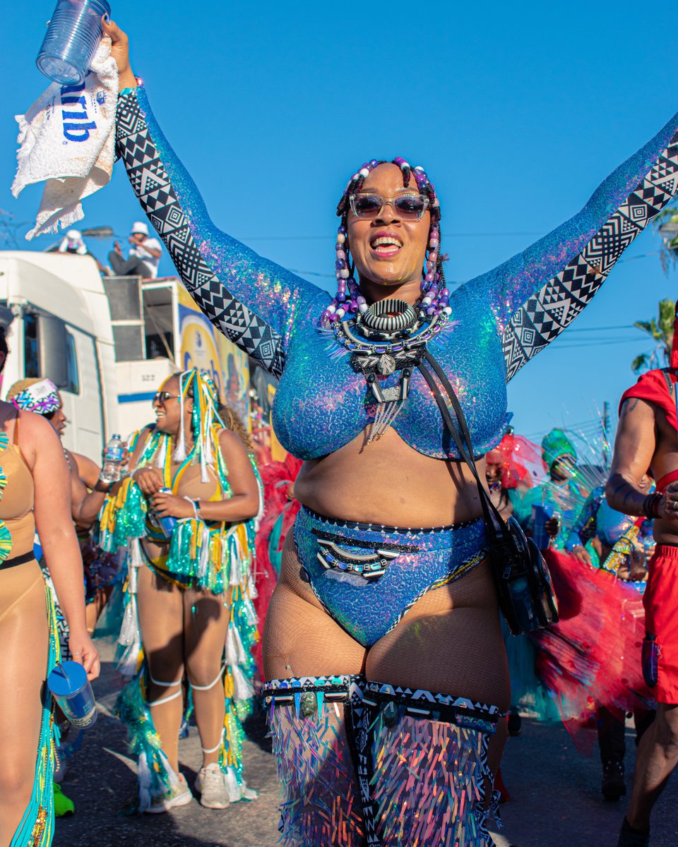 shotbycorriii's tweet photo. Hereβs my four favorite images shot from #ShopShari section for The Lost Tribe Carnival 2023. π¦ https://t.co/7eMNhYA4mP