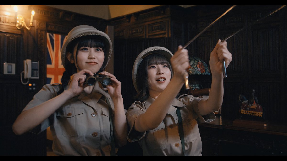 try_328's tweet photo. Palette Parade「gemmy day」MV
作らせていただきました！

めちゃくちゃ寒い中メンバーに��張ってもらいました！ 
(中野教授が解いてるのは常微分方程式のテイラー展開とオイラー法。。。)

https://t.co/5exXEIM3ts https://t.co/U1nrFLGDNj