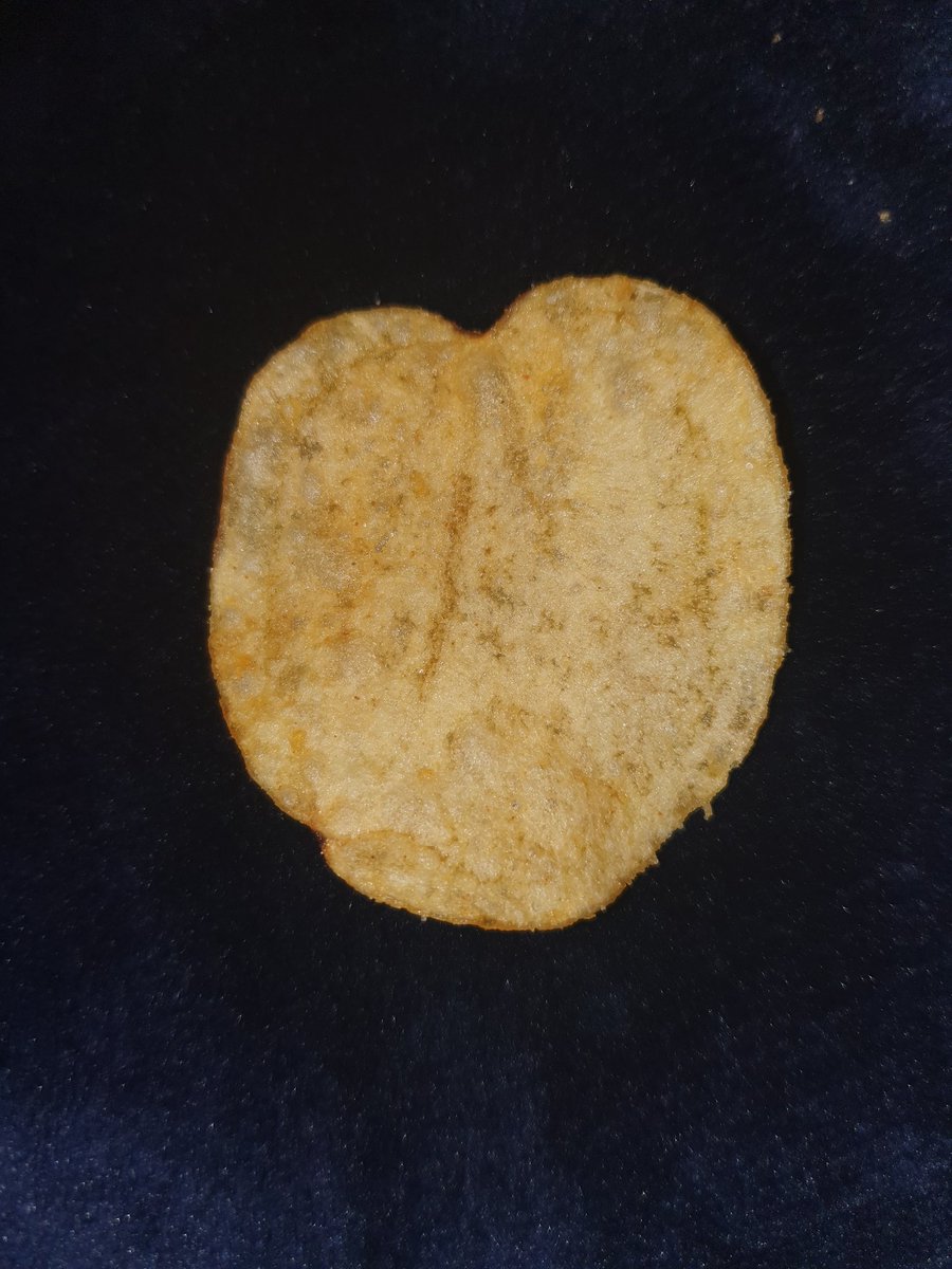 ClaJon20's tweet photo. @walkers_crisps 
Two for one! #LoveFromWalkers https://t.co/4ZKFj2jHVp