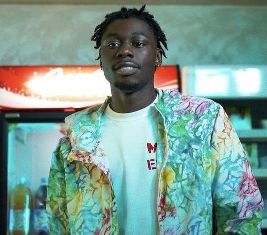 RapFrActus's tweet photo. 🚨TIAKOLA sera double disque de platine la semaine prochaine ! 

Son album « MÉLO » dépasse la barre des 195.000 ventes 

Premier album et déjà double platine en moins de 10 mois… c’est incroyable 👏 https://t.co/9n5T7hHpcp
