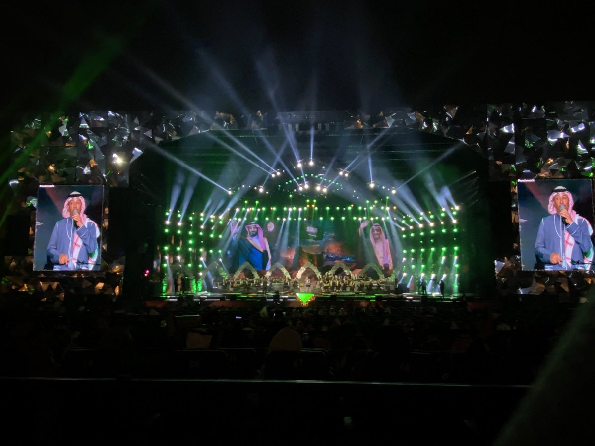 كانت ليلة رائعة 
شكرا للفنان <a href="/a_rashadtv/">د. عبدالله رشاد</a> 
شكرا <a href="/Benchmark_ksa/">Benchmark | بنش مارك</a>