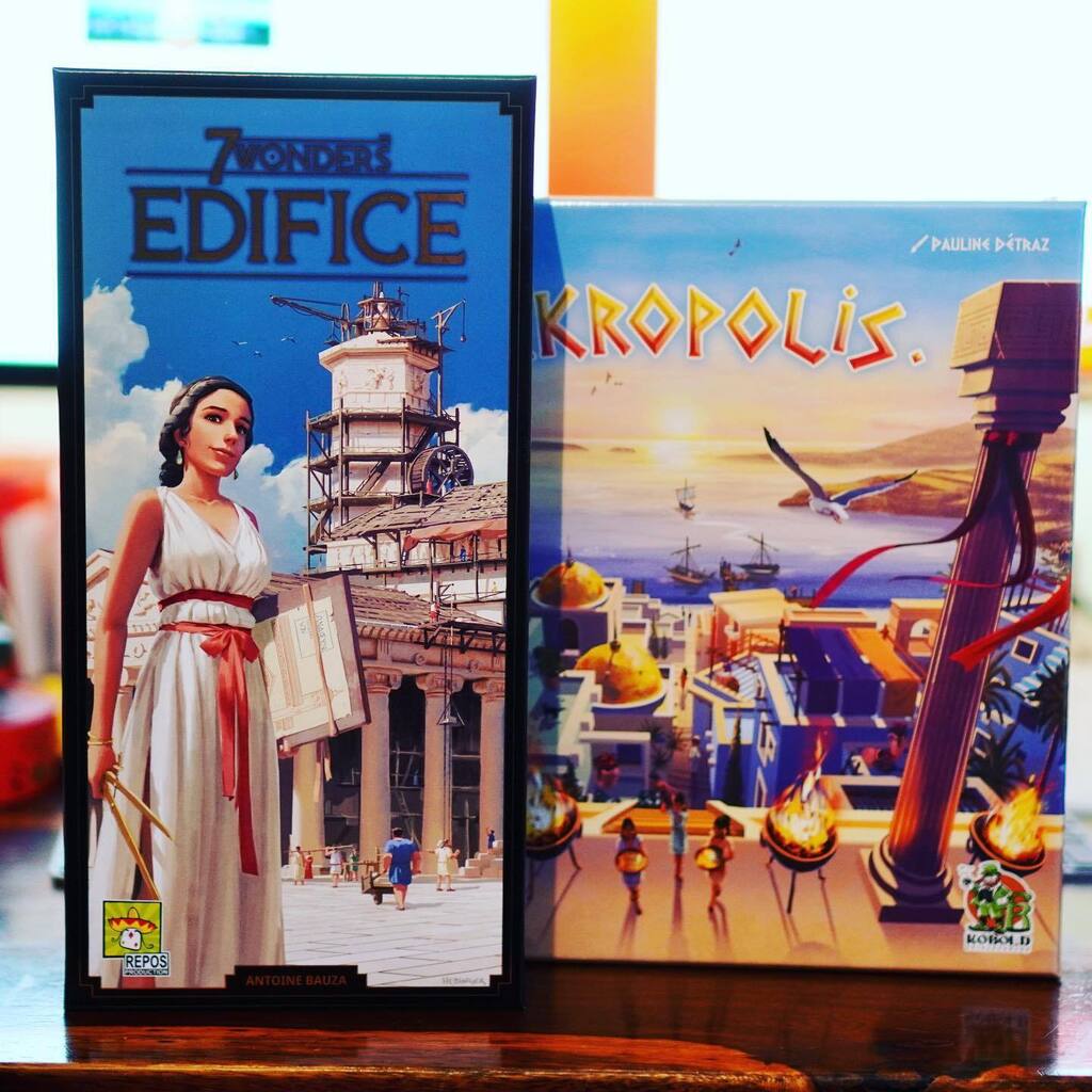 Kurzer Abstecher in die @spieleburg_goettingen. #7wonders #akropolis <a href="/arne_spillner/">Arne Spillner</a> @asmodee_germany <a href="/reposproduction/">Repos Production</a> @spieleoffensive #brettspiel