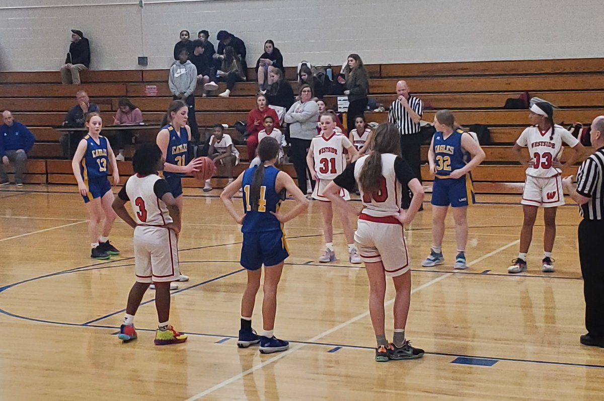 Always fun to get to see these young people compete. Congrats to both squads at <a href="/LibertyMSEagles/">Liberty Middle School</a> and <a href="/PMS_Titans/">Papillion Middle School</a>.