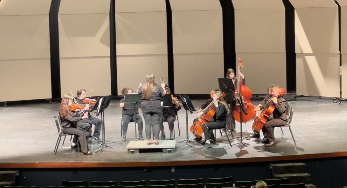 Maple Park Band tweet media