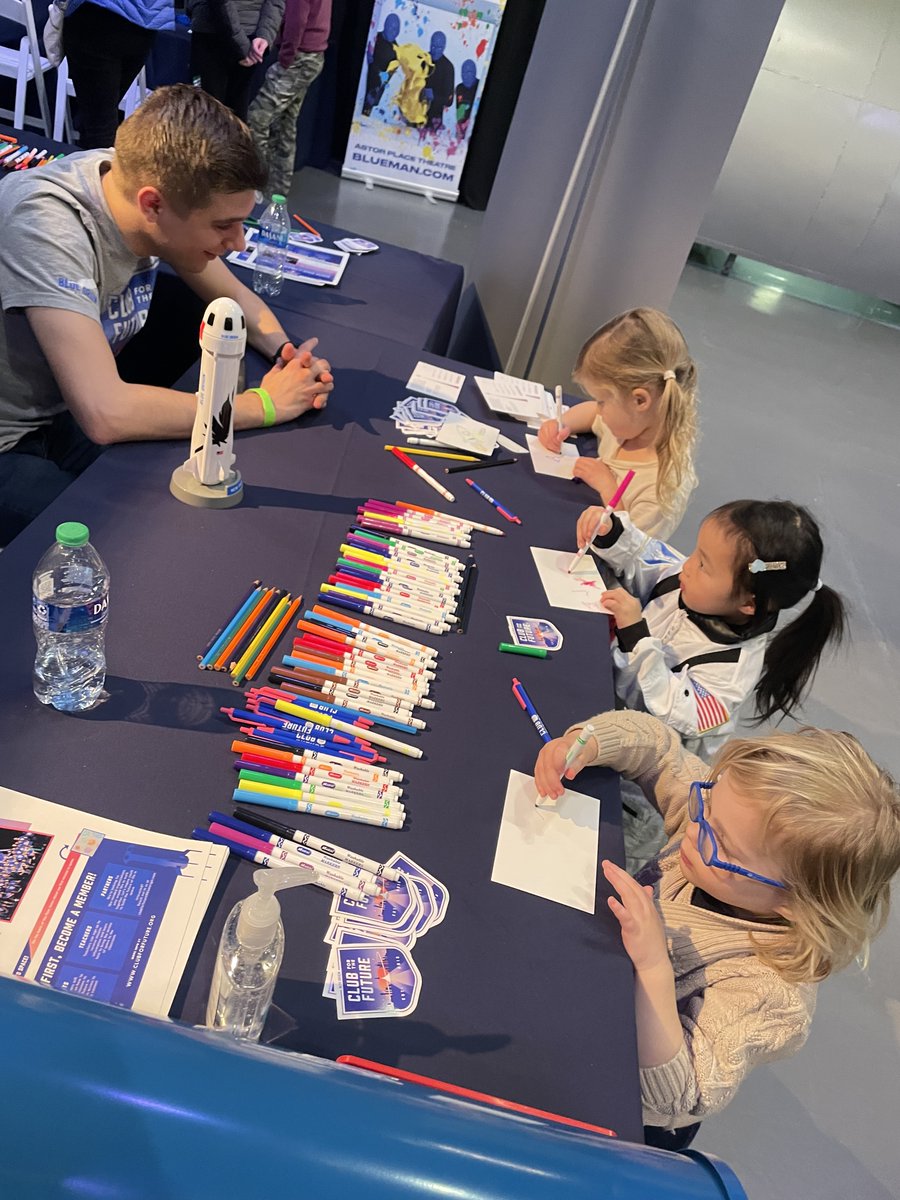 clubforfuture's tweet image. Club Ambassadors climbed aboard the @IntrepidMuseum during #KidsWeek to inspire future generations about life in space #FortheBenefitofEarth. Our Postcards to Space table was a hit as students learned what’s possible through #STEAM careers.