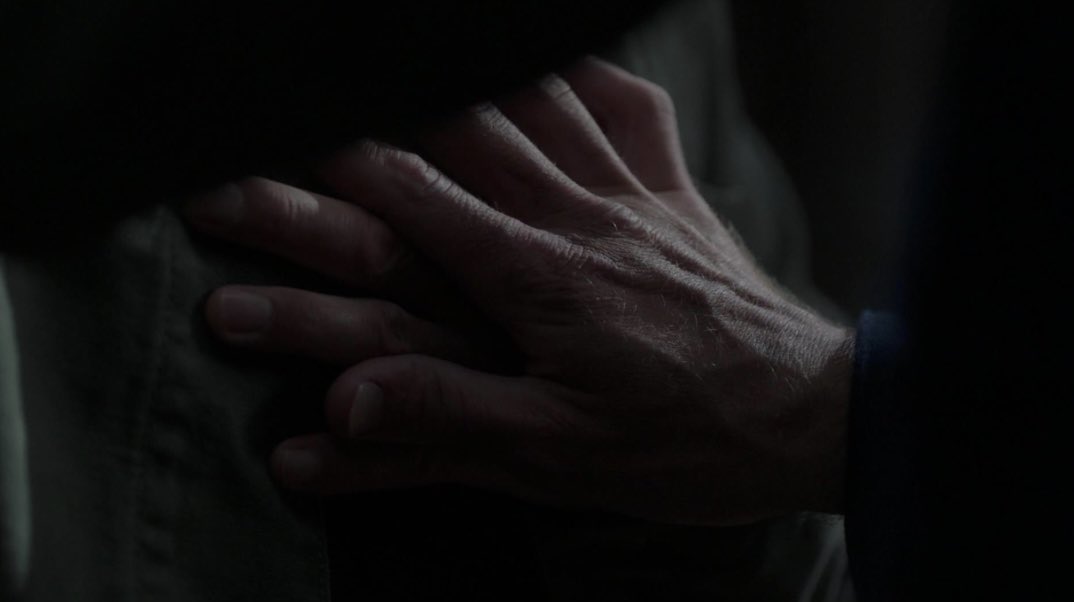 MiaAW90's tweet photo. 🎶And held his hands against the walls of time,
with barely opened eyes
…
I ain’t ready to go🎶
#RadioCompany #EveryLight
______________________________
I’m fading pretty quick, so…
I did not think this would be the day. But it is.
#SPNFamily #15x20
(You can go now.) https://t.co/R0jWwmj3to