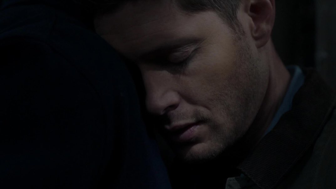MiaAW90's tweet photo. 🎶And held his hands against the walls of time,
with barely opened eyes
…
I ain’t ready to go🎶
#RadioCompany #EveryLight
______________________________
I’m fading pretty quick, so…
I did not think this would be the day. But it is.
#SPNFamily #15x20
(You can go now.) https://t.co/R0jWwmj3to