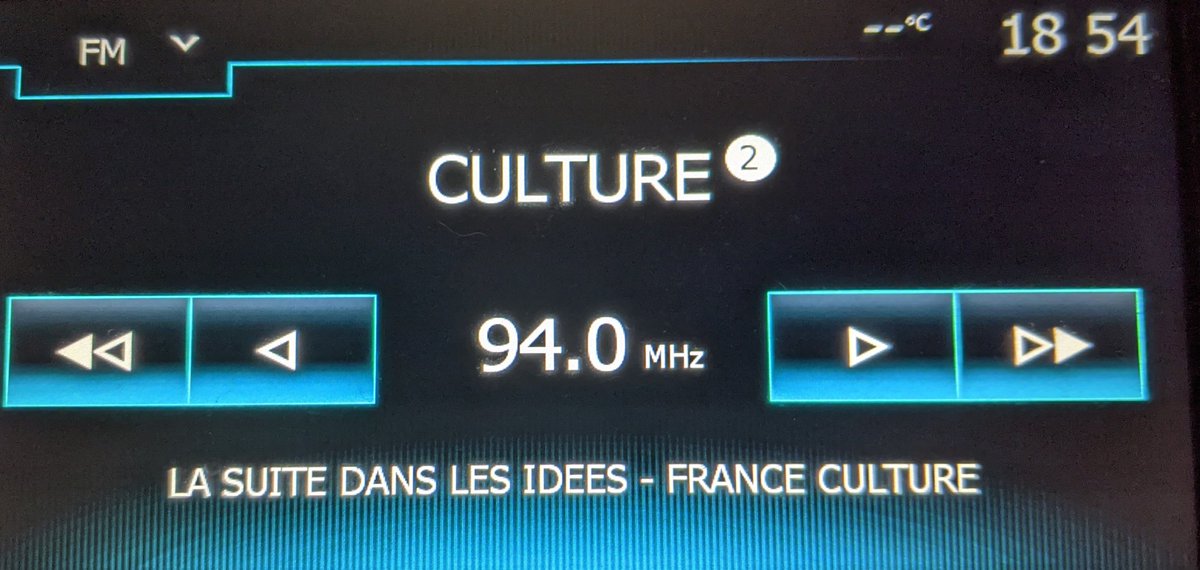 FabienColombo's tweet photo. Heureuse surprise : #DominiqueBoullier sur #FranceCulture pour son nouveau livre #Propagations.
Ça résonne d'autant mieux du Périgord, à quelques kilomètres du "laboratoire" de #GabrielTarde.
@BoullierDominic, @franceculture.

https://t.co/cczwkTtCcO

https://t.co/DgGCNYiU2y https://t.co/K5BDOQGUht