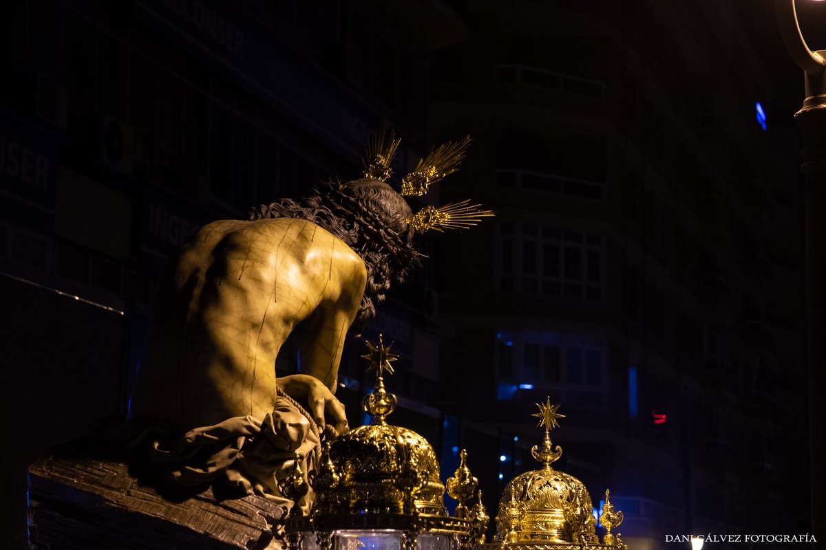 Imágenes del Via Crucis oficial de la Agrupación de Cofradías, realizado ayer, con el Señor de Humildad y Paciencia como protagonista

📷: @psmjfotografia <a href="/dg_photo_ss/">Dani Gálvez Foto SS</a> 

#CofradíasMLG <a href="/HdadyPaciencia/">Humildad y Paciencia</a> <a href="/BCTCarmenMalaga/">El Carmen</a>