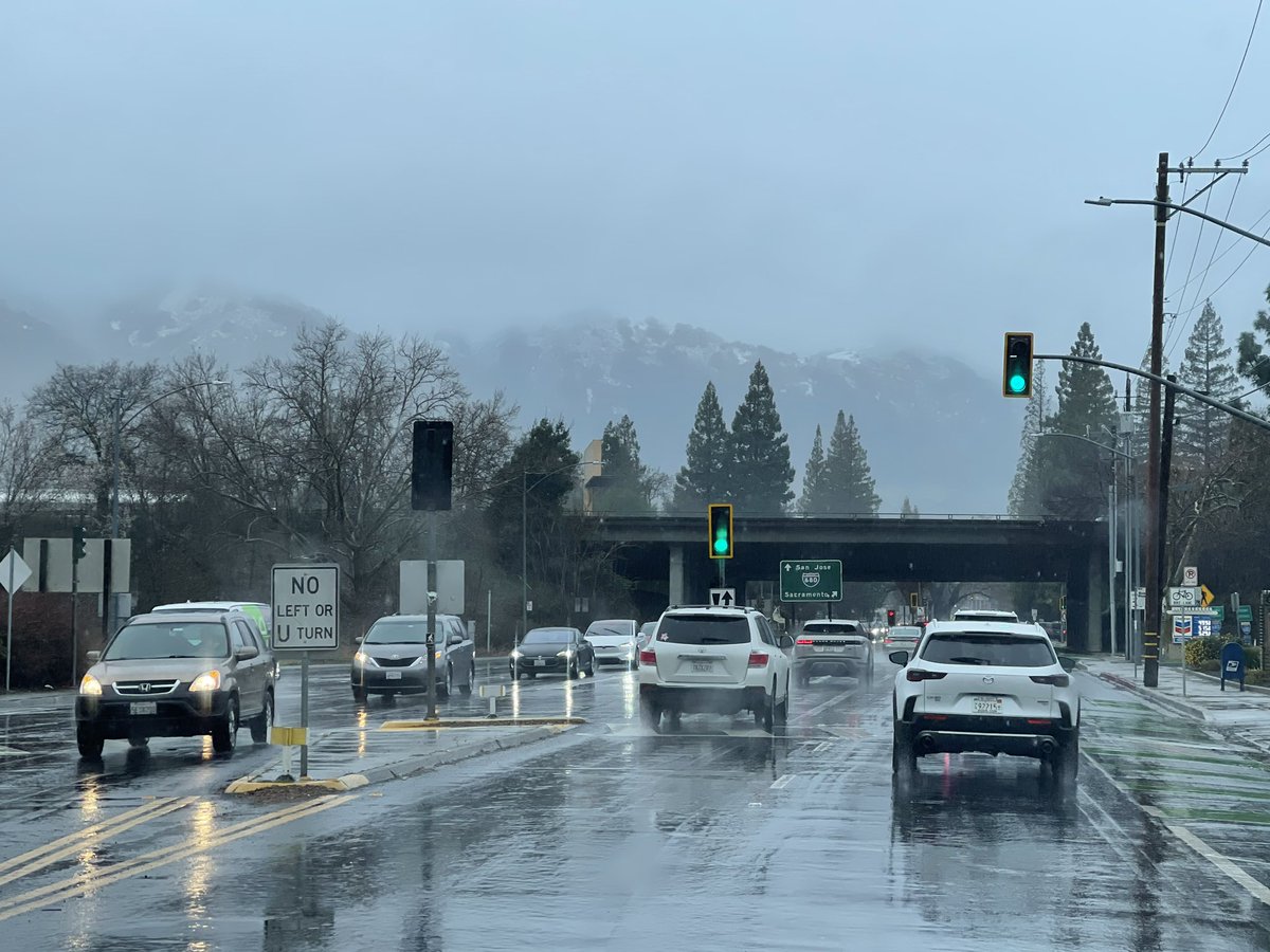 nolla_jose's tweet photo. Alguien se perdió la nieve en el área de la bahía Quien fue?  @AbimaelTiempo  @FNavarreteTV #California Antes y después… https://t.co/9w2ddrgfB9