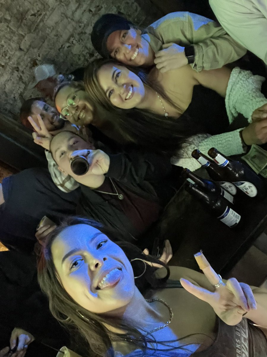 AshnickStone's tweet photo. Nashville is going well 😂 https://t.co/9tVISSBBlo