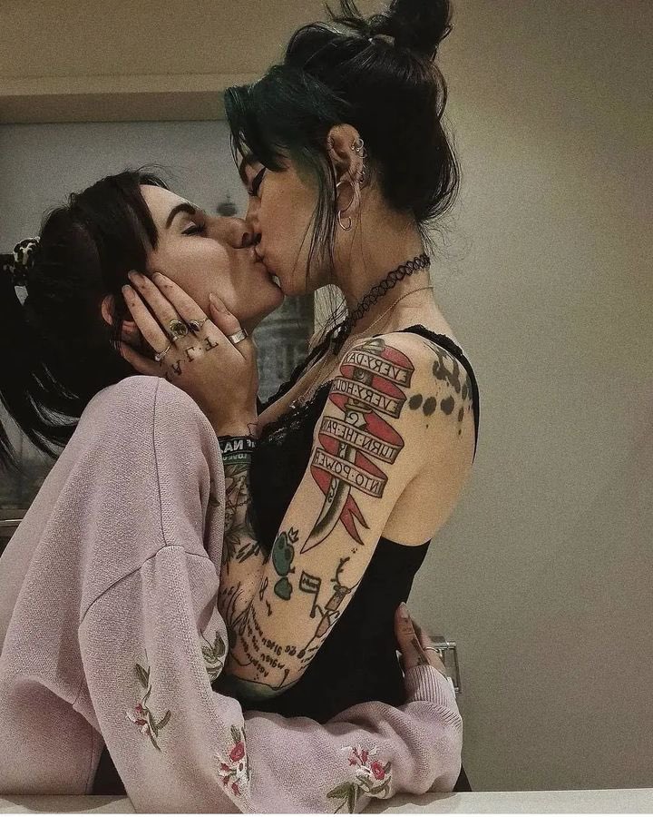 lesbixn (@iesbixn) on Twitter photo 