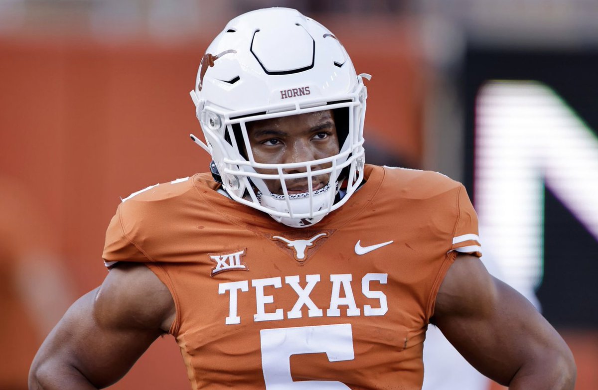 NFL Rookie Watch on Twitter: "Bijan Robinson wasn't breathing when he ...