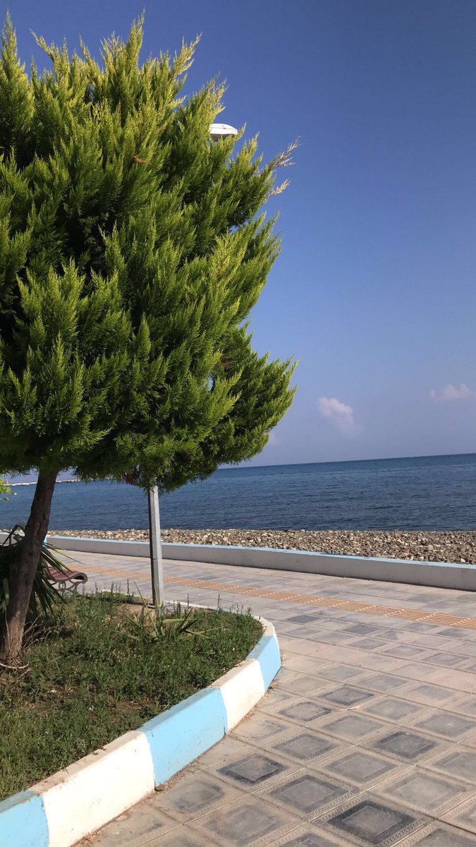 köy içi, nehir kenarı, sahil 🤍 anılarım, gençliğim, arkadaşlarım🤍