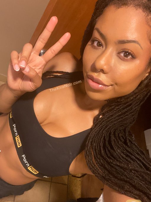 1 pic. what should I upload to @Pornhub next, a pussy eating video or a blowjob video? https://t.co/<a class="tags" href="/tag/pornhub">@pornhub</a>