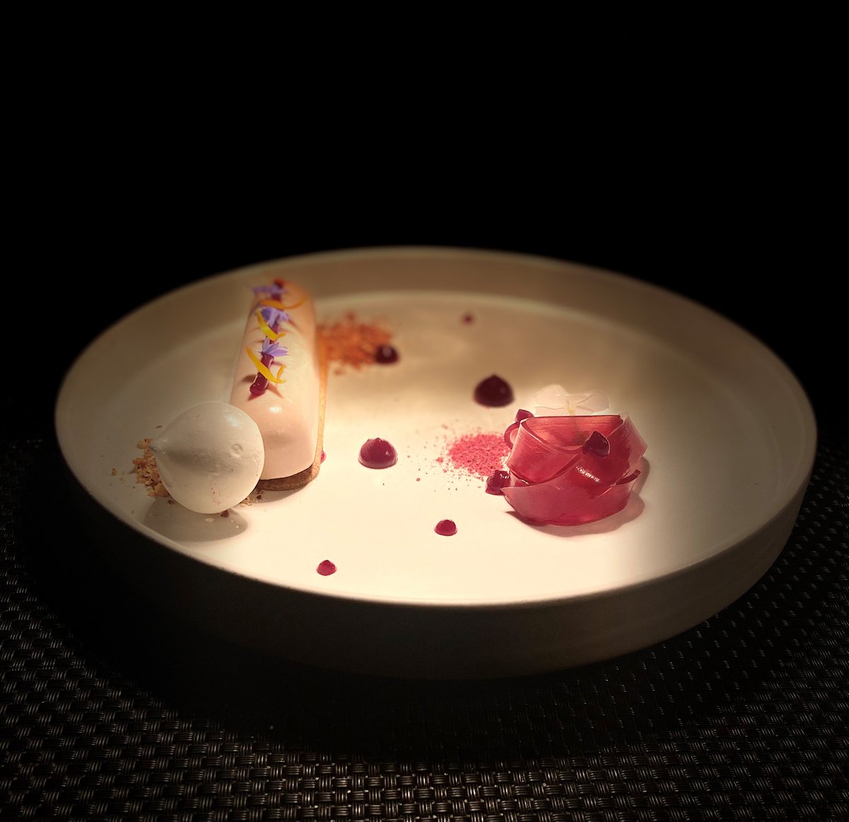 Experience the rich, bold flavors of our foie gras dish with a twist - a sumptuous sour cherry, sumac, and cardamom pavlova. Let us take your taste buds on a journey with our unique blend of sweet and savory. Come and indulge in the ultimate dining experience at Aiana.