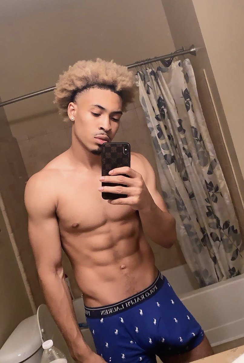 2gay4comfort's tweet photo. Weather got me feelin Blueπ₯Άπ #nsfw #nsfwtwt #thickasf #bigdick #bigcock #BBC #bwcadiction #bodycheck #daddysdick #AlphaBoys #content #onlyfans #beefy #dick #gay #solo #blue #underwear #bulgedick #bulgeprint https://t.co/khrW70ZcYJ