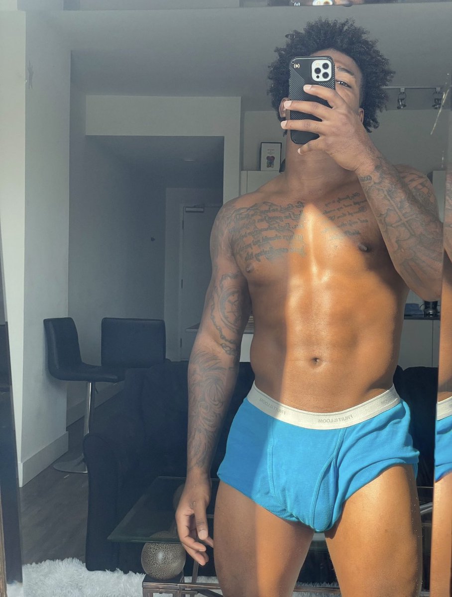 2gay4comfort's tweet photo. Weather got me feelin Blueπ₯Άπ #nsfw #nsfwtwt #thickasf #bigdick #bigcock #BBC #bwcadiction #bodycheck #daddysdick #AlphaBoys #content #onlyfans #beefy #dick #gay #solo #blue #underwear #bulgedick #bulgeprint https://t.co/khrW70ZcYJ