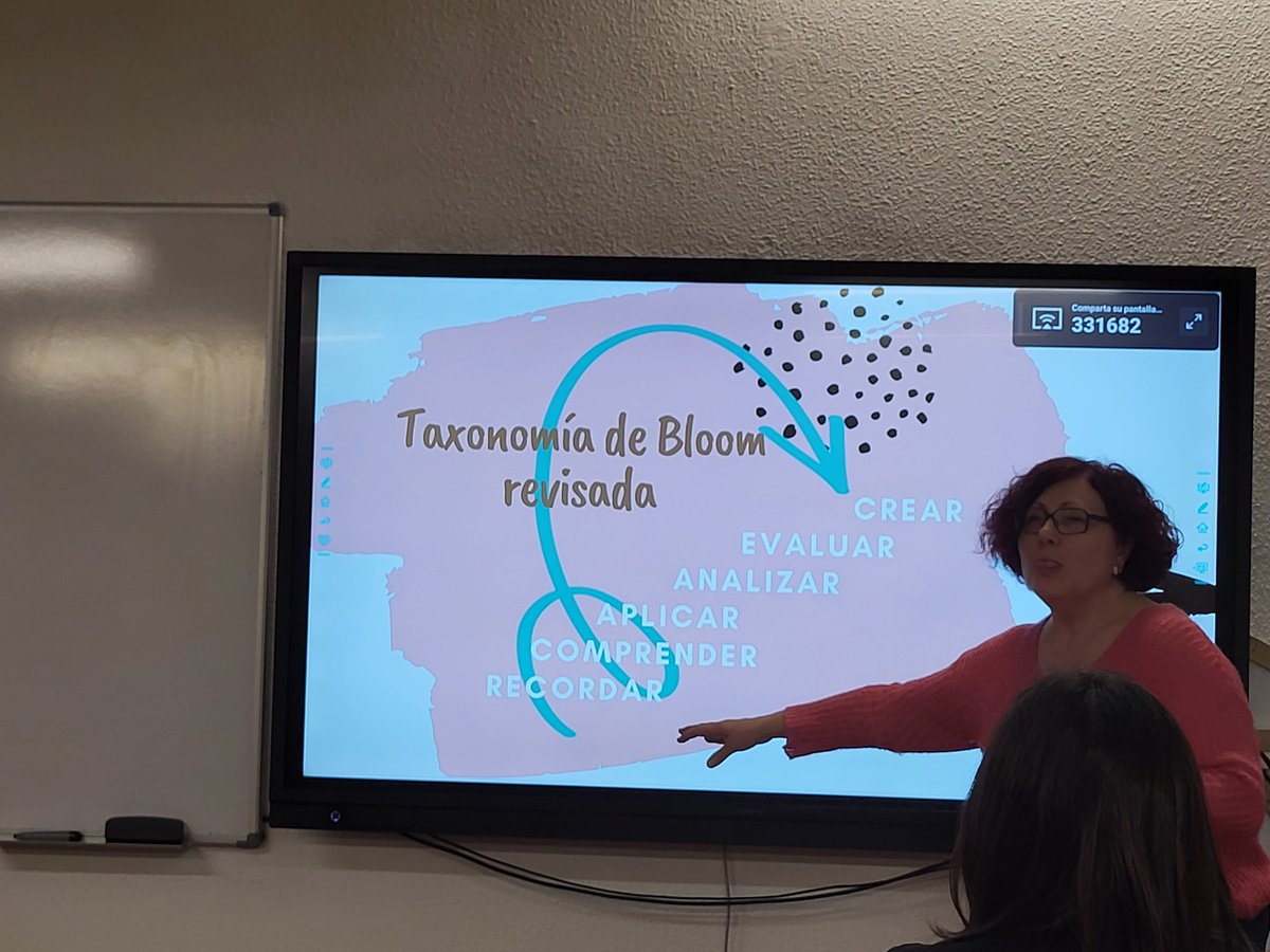 AnnaVenuto_EOI's tweet photo. #TribuEOI Gracias a @Sonipower para organizar estas IJornadas y a todos los participantes por estar. 
Hasta la próxima 😉. https://t.co/bcsm9DDGzo