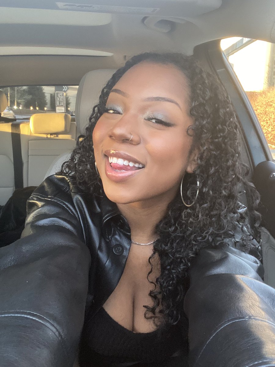 amarixmonae's tweet photo. https://t.co/lqbW2TSGgI