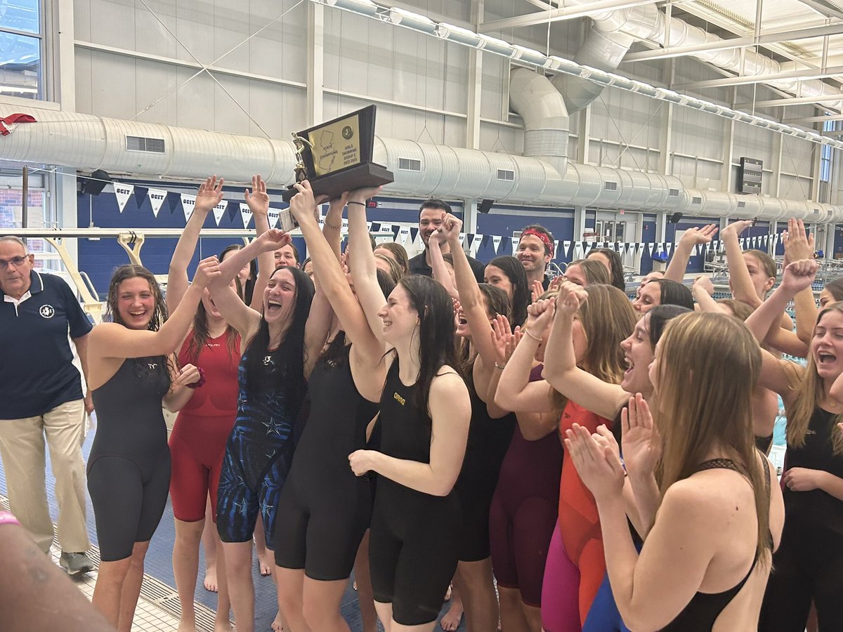 HMHS_swim's tweet photo. STATE CHAMPIONS!!! Girls with the 4-peat!! 🏆🏆🏆🏆 https://t.co/uR05MeMm0h