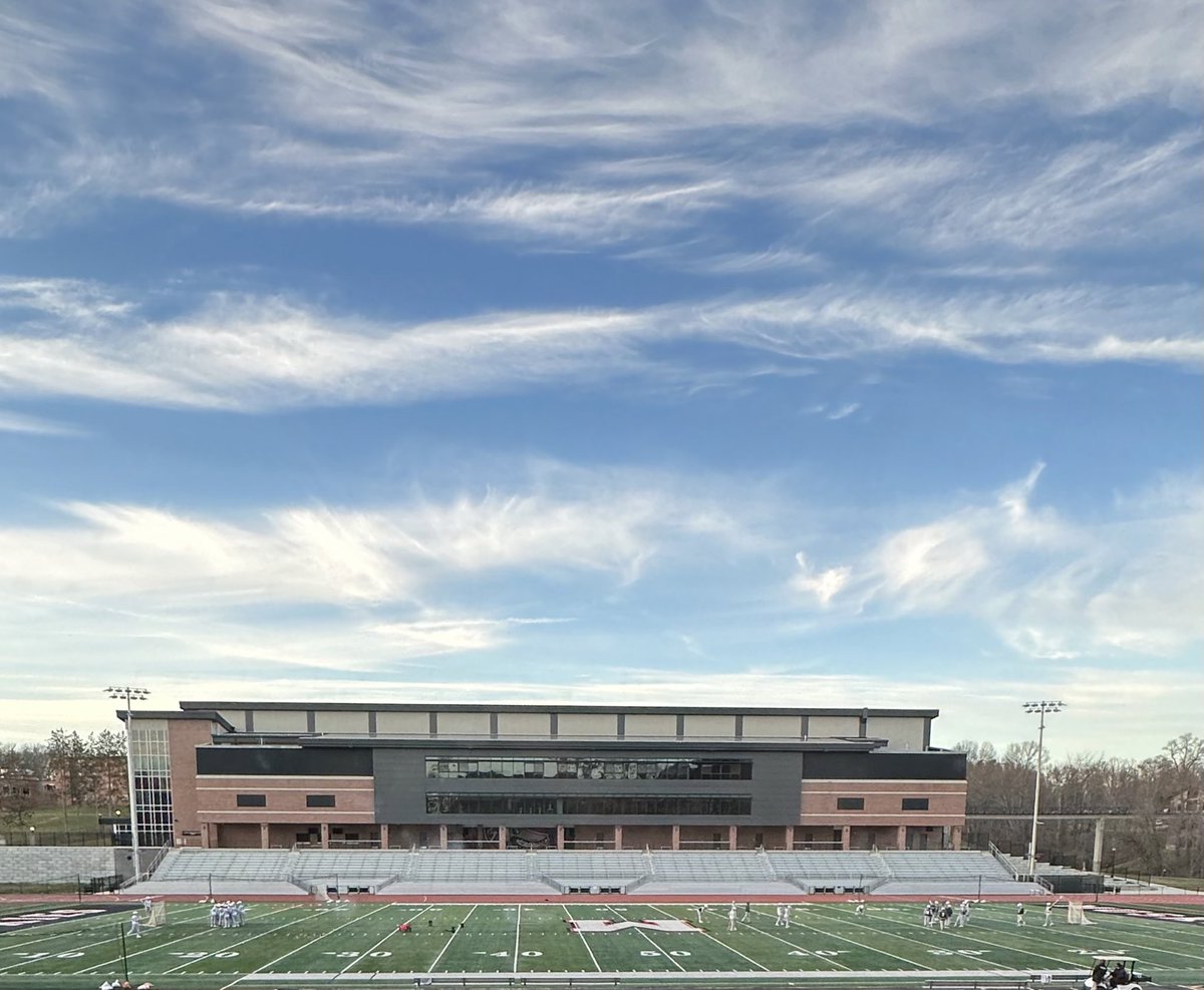 Derekrizk1's tweet photo. Thanks @MuskingumFB for having me ! @CoachNBowie https://t.co/Zpys6FcgNB