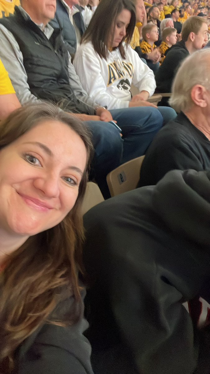lifelover414's tweet photo. Come on Hawks
#fightforiowa https://t.co/xDpagsug5D