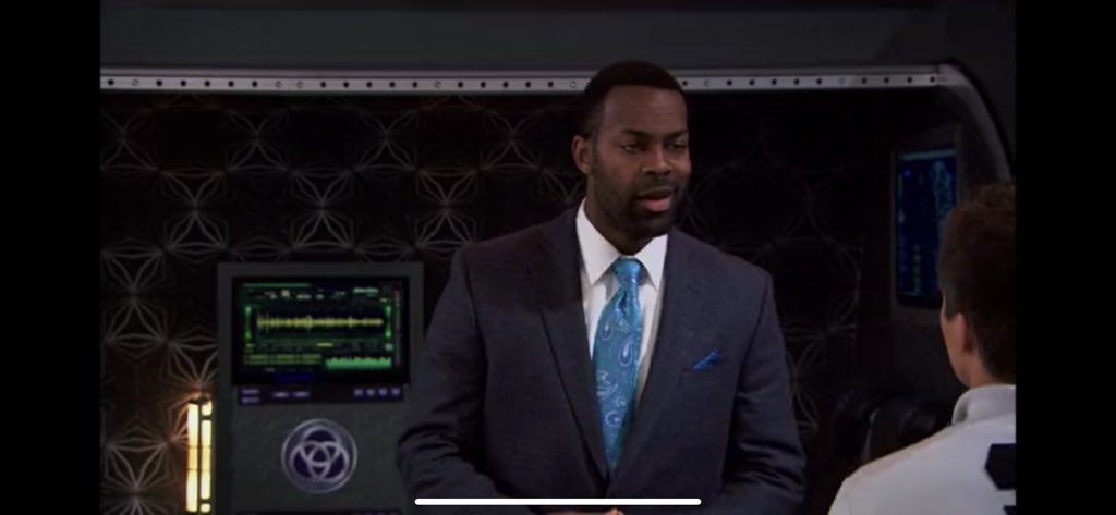 RxLLCvrter999's tweet photo. Before he was #Goldface , I knew him as The Incapacitator from #LabRats vs #MightyMed 

#TheFlash #Season9 @DamionPoitier #Supervillain https://t.co/lGBTikP2rp