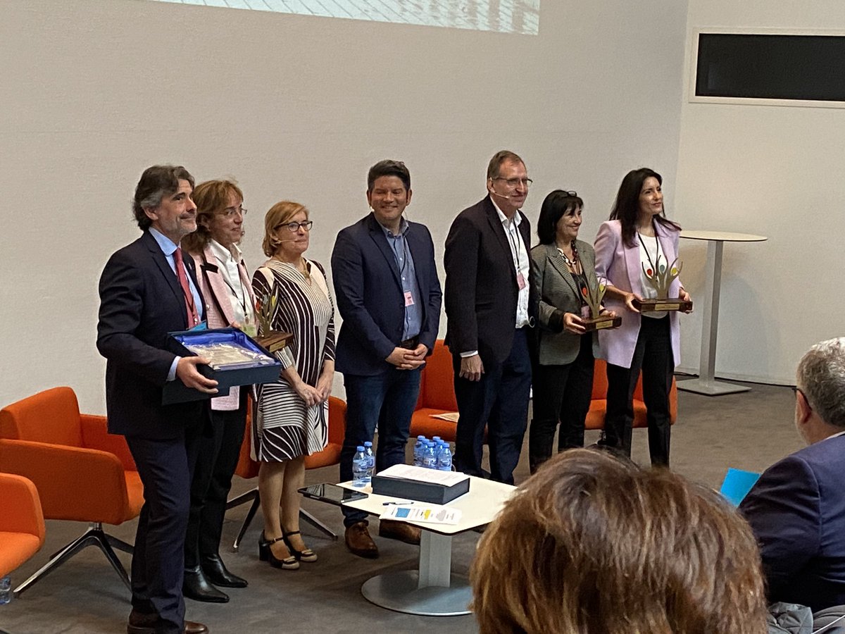 MarianaFGarzon's tweet photo. Con la colaboración de la Asociación Canaria de Técnicos de Personal #ACATPAL , la #DiputacióndeAlicante y la #UniversidaddeAlicante https://t.co/FgphgNZ9E7