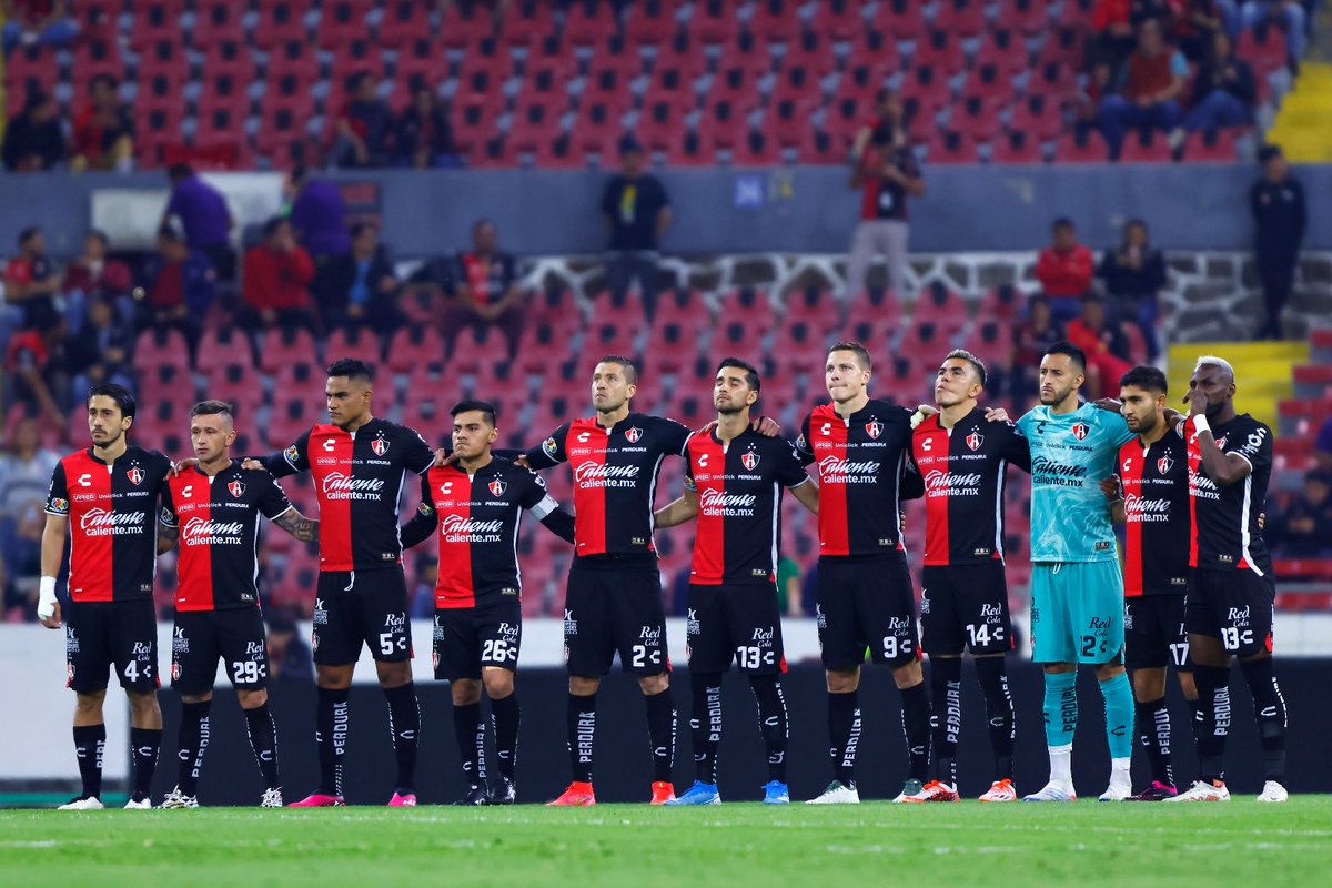 Vamo Banda todos juntos la única forma de sacar esto adelante 

🔴⚫️⚽️🙏