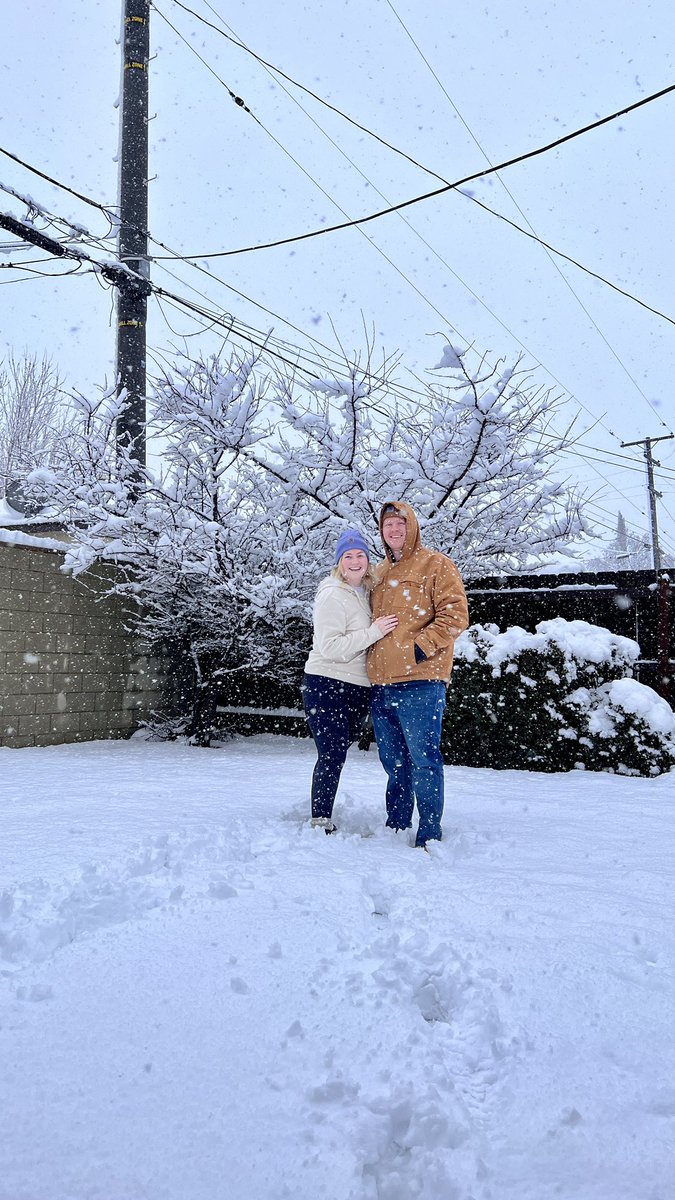 kenna2641's tweet photo. Let’s spend every blizzard together☺️❄️🤍 https://t.co/TqdYZ7aGmM
