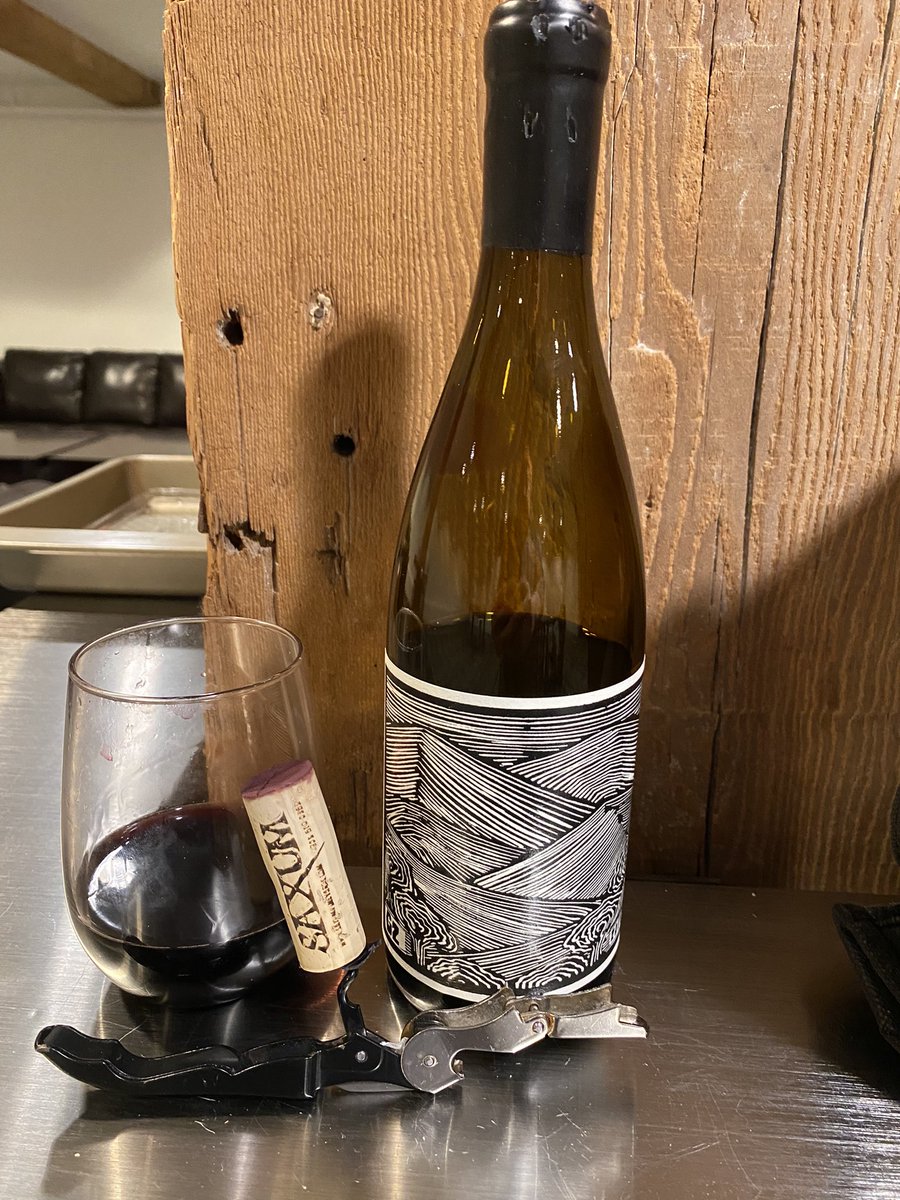 SteveKubota's tweet photo. @GrnLakeGirl @WineWoodinville @DarbyWinery @WINESofWA @Wa_State_Wine @VWoodinville @YakimaAVA @VinoSocialNancy @talkavino @luchavino @Vino_Hawks @suziday123 @jasonjpineda We went Paso Robles with this baby from #Saxum #puzzlenight #wine
Stay warm and dry this weekend. We’re getting a dusting of snow tonight. https://t.co/nleicngtit