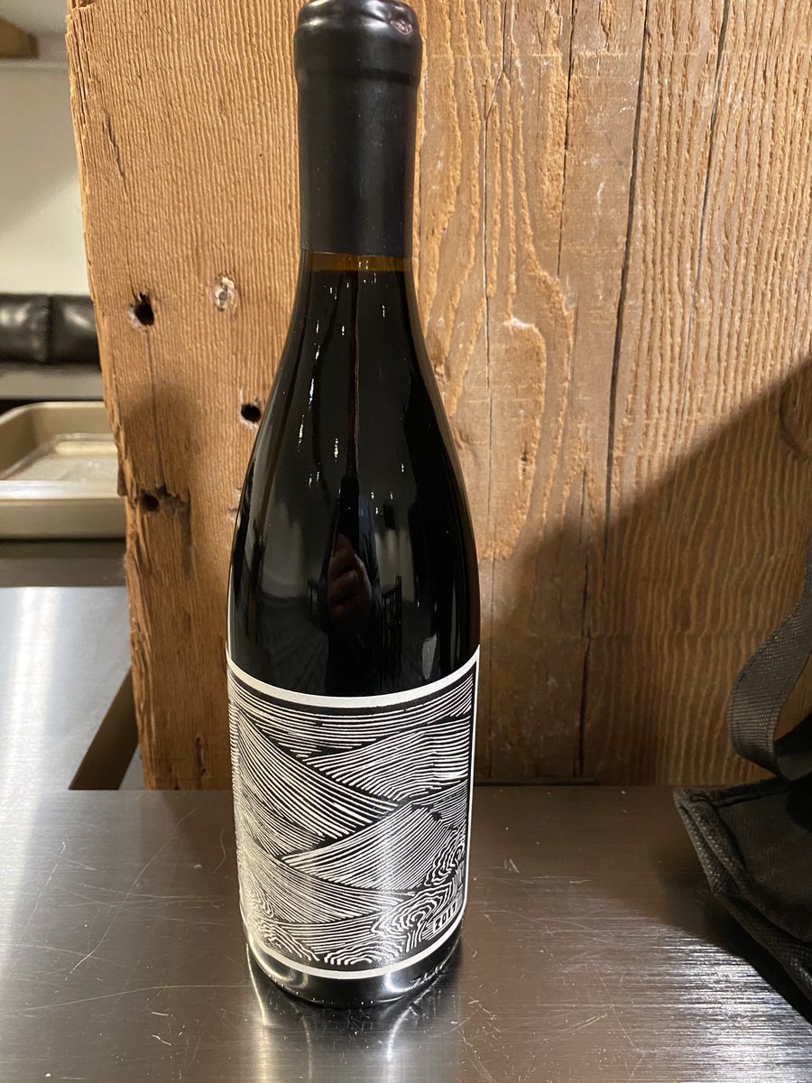 SteveKubota's tweet photo. @GrnLakeGirl @WineWoodinville @DarbyWinery @WINESofWA @Wa_State_Wine @VWoodinville @YakimaAVA @VinoSocialNancy @talkavino @luchavino @Vino_Hawks @suziday123 @jasonjpineda We went Paso Robles with this baby from #Saxum #puzzlenight #wine
Stay warm and dry this weekend. We’re getting a dusting of snow tonight. https://t.co/nleicngtit
