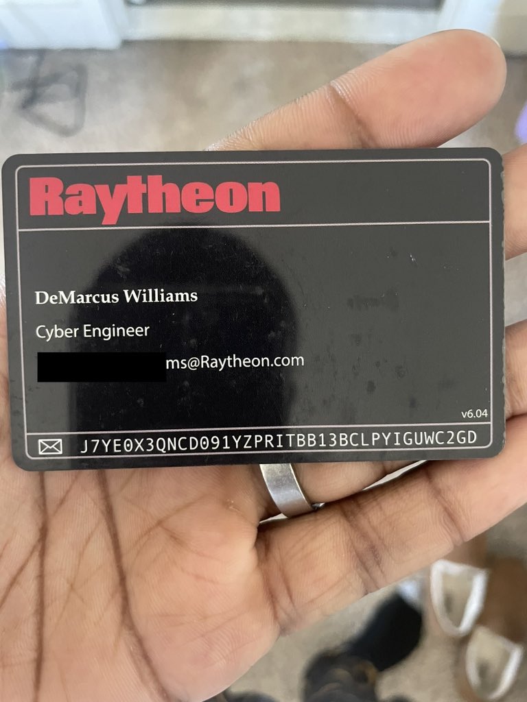 medarkus_'s tweet photo. I still have my old business card that was a bunch of mini challenges. Get the flags, get the job (most likely) https://t.co/8SO62fD1gd