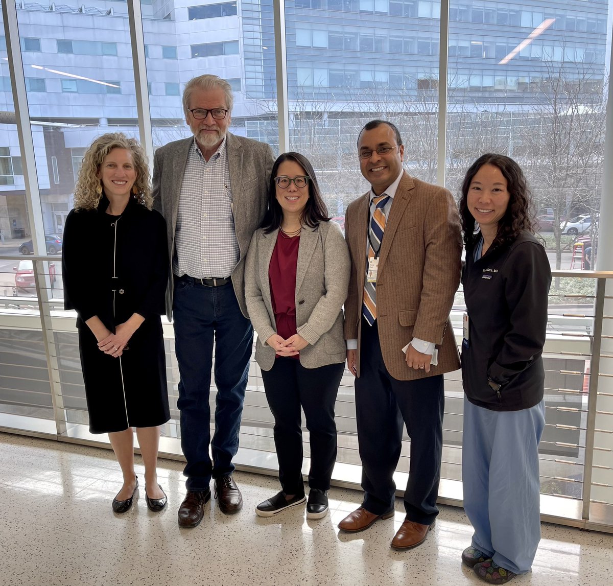 UVaAnesthesia's tweet image. Amazing @MedicineUVA Excellence in Education Week! Thank you Academy for Excellence in Education, Depts of Anesth and Medicine, SON-SOM Simulation Collaborative, and Clinical Performance Education Center for cosponsoring visiting professor Dr Christine Park @cpark_stories!