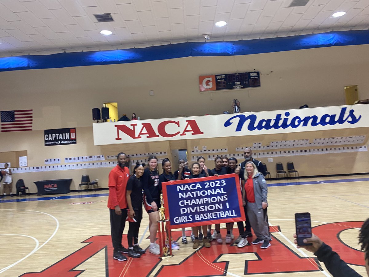 Congrats ⁦⁦⁦<a href="/LifeCenterBball/">Life Center Academy Lady Warriors</a>⁩ and ⁦<a href="/kaydeveney_/">Kaylan Deveney</a>⁩