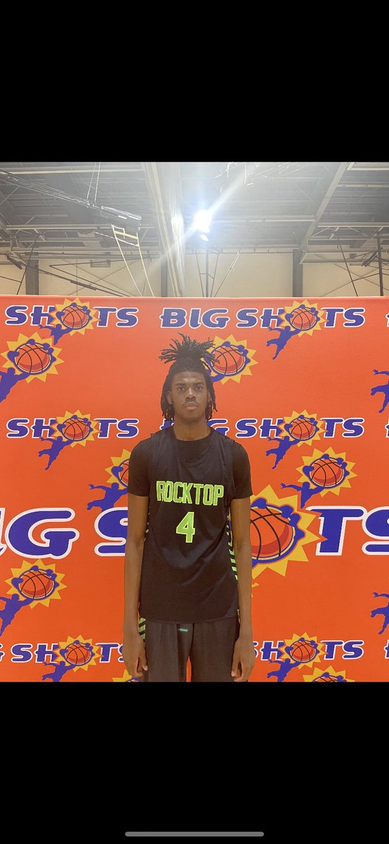 BIG SH🏀TS tweet media