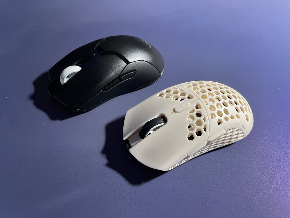 cOoLm0Dz's tweet photo. 99% finished both my own freethinker @finalmouse #ultralight2 Cape Town and @razer Viper Mini OG #4000hz base. Clickz are so instant and crisp … love it. More in depth view comeing soon. Thanks at @ZoroSeerus for sharing vm scalp instructions & g305 base. Will msg you soon. 💜 https://t.co/SeRQWIp5A5