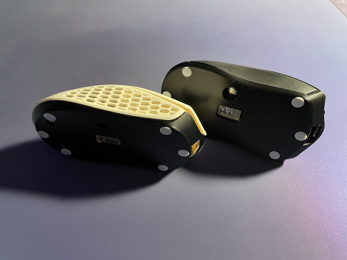 cOoLm0Dz's tweet photo. 99% finished both my own freethinker @finalmouse #ultralight2 Cape Town and @razer Viper Mini OG #4000hz base. Clickz are so instant and crisp … love it. More in depth view comeing soon. Thanks at @ZoroSeerus for sharing vm scalp instructions & g305 base. Will msg you soon. 💜 https://t.co/SeRQWIp5A5