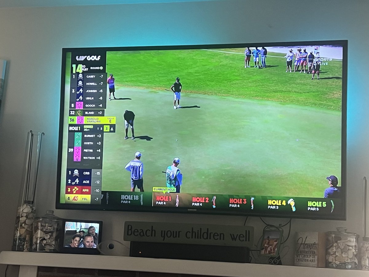 FootballDadx2's tweet image. Enjoying the CW coverage of @LIV Mayakoba. #PrayersForDom #LIVGolfMayakoba #LIVBROADCAST
