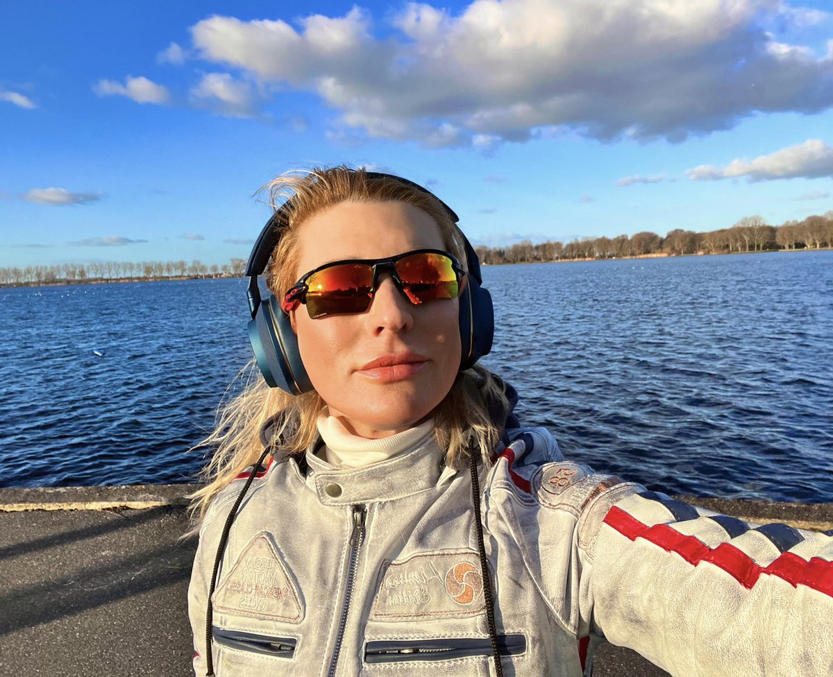 E_Hunyadi's tweet image. #sunset 😎 🌅 #Netherlands #February2023 ☀️ #weekendsunshine