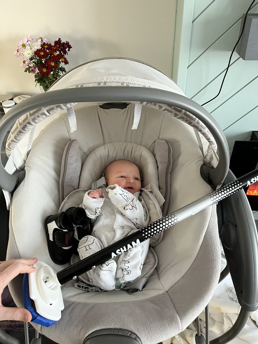 Excited to teach her all about the sport that brought her parents together! Happy #CurlingDayinCanada 

<a href="/KerrDrummond8/">Kerr Drummond</a> #startthemyoung #olivialindsey