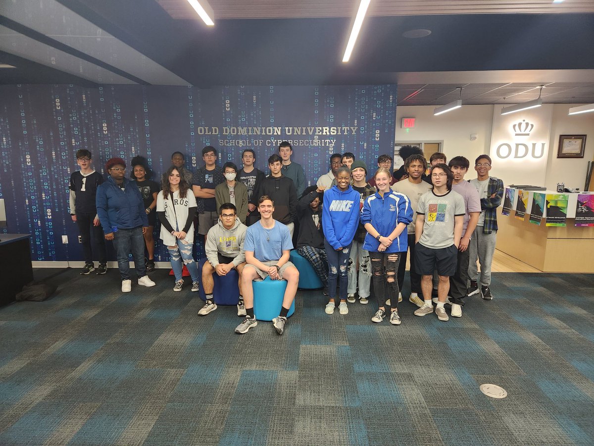 Students from the Fundamentals and Software Ops Cybersecurity classes had the opportunity to tour the School of Cybersecurity on the campus of ODU on Friday. Thank you for hosting our students! @STEMAcademyLHS @vbschools @ODU @MsPeeJay @white2_rachel