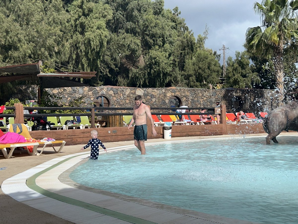 Luke fletcher tweet media