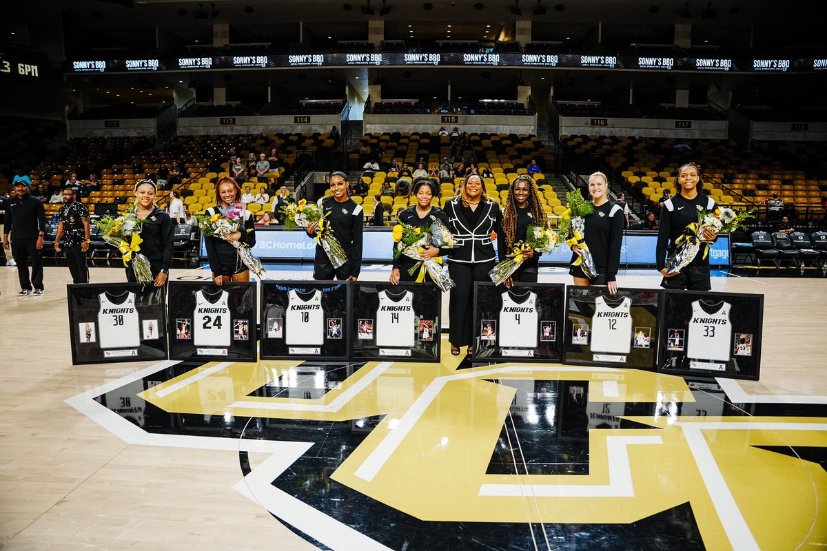 UCFKnights's tweet photo. One last time in the Black and Gold at home 🖤💛

Shoutout to our @UCF_WBB seniors 🫡
Kiera Brown 
Mya Burns 
Ashley Foster 
Rachel Ranke 
Morgan Robinson-Nwagwu
Destiny Thomas 
Asia Todd https://t.co/KZXCUuV40I